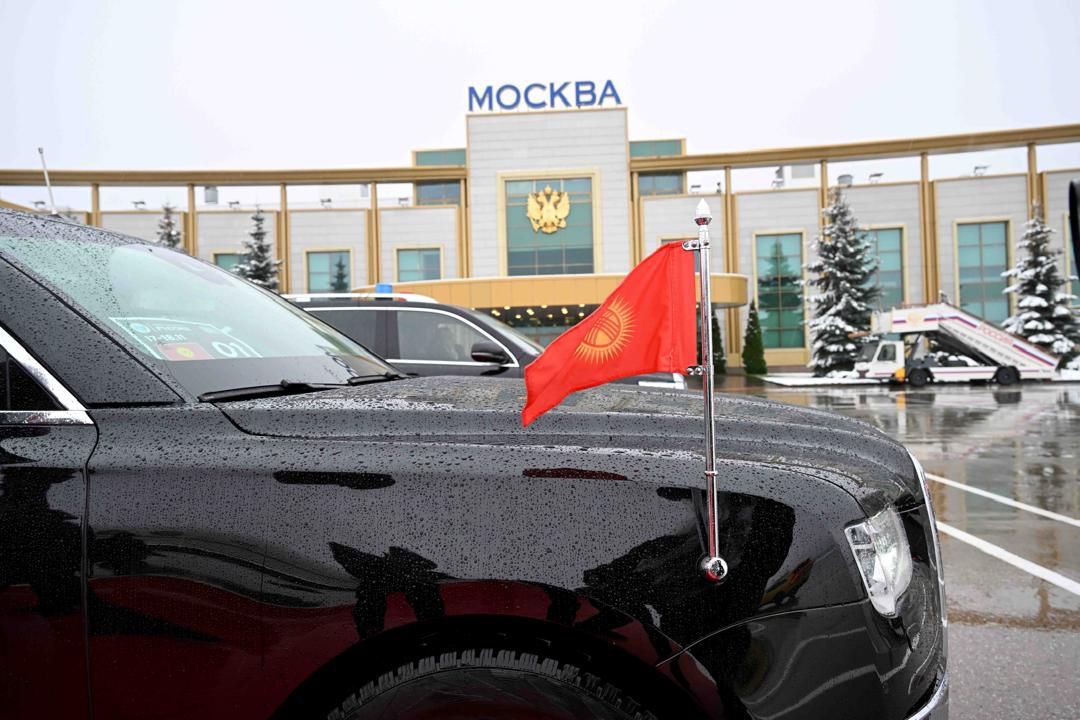 МинКаб башчысы Адылбек Касымалиев иш сапары менен Россия Федерациясына барат